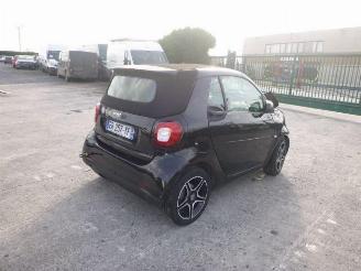 damaged commercial vehicles Smart Fortwo CABRIO ELECTRIQUE 2017/11