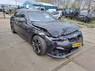uszkodzony samochody osobowe BMW 3-serie  2017/1