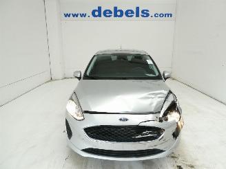 damaged passenger cars Ford Fiesta 1.1 TREND 2019/9