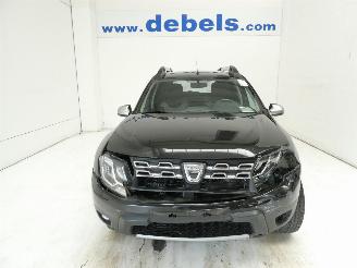 Damaged car Dacia Duster 1.2 ANNIVERSARY 2 2016/9