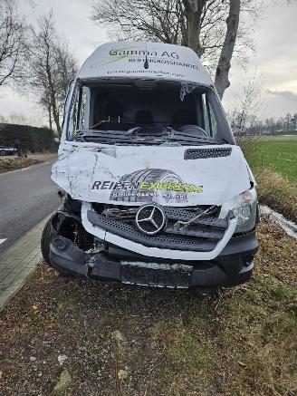 damaged passenger cars Mercedes Sprinter SPRINTER 316 CDI 2017/11