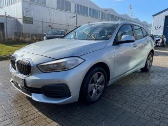 Auto da rottamare BMW 1-serie 1 serie (F40), Hatchback, 2019 118i 1.5 TwinPower 12V 2020/6