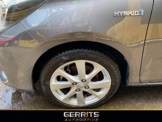 Toyota Yaris Yaris III (P13), Hatchback, 2010 / 2020 1.5 16V Hybrid picture 8